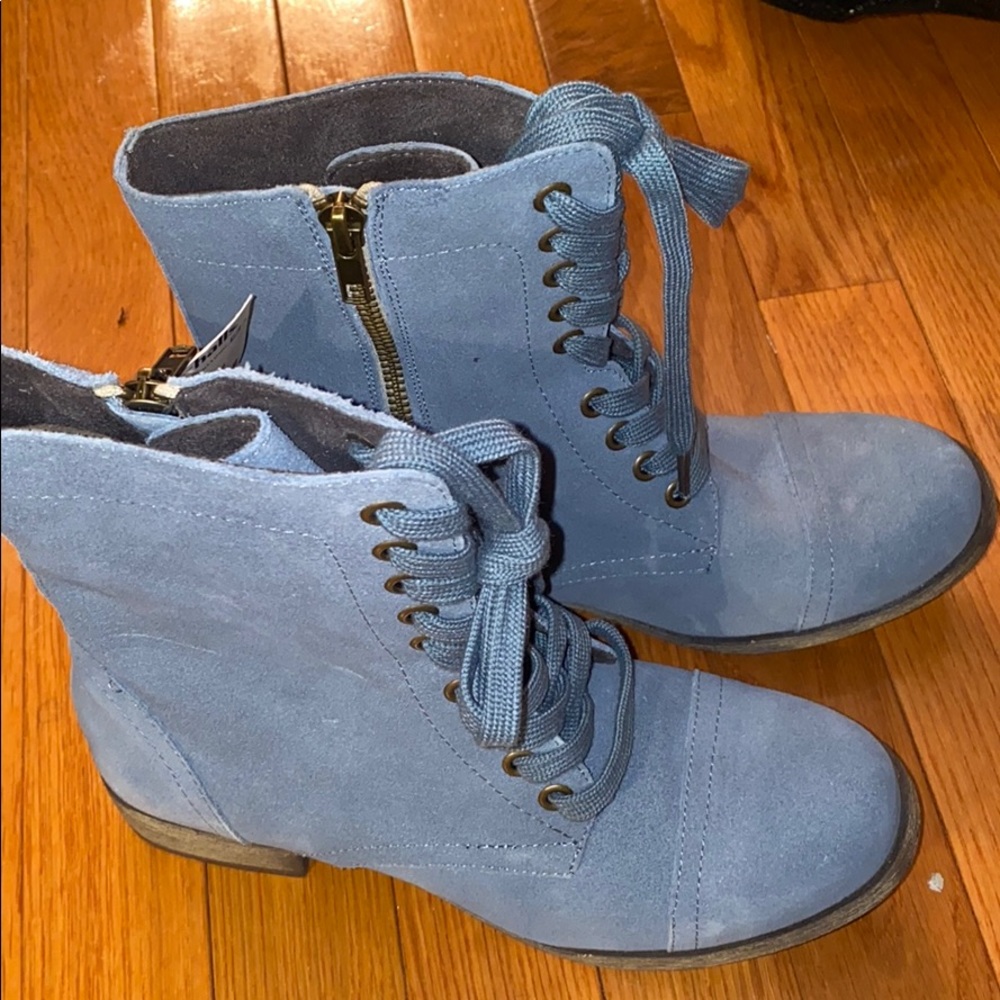 Mia boots